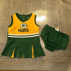 Girls packers team apparel 6/9m